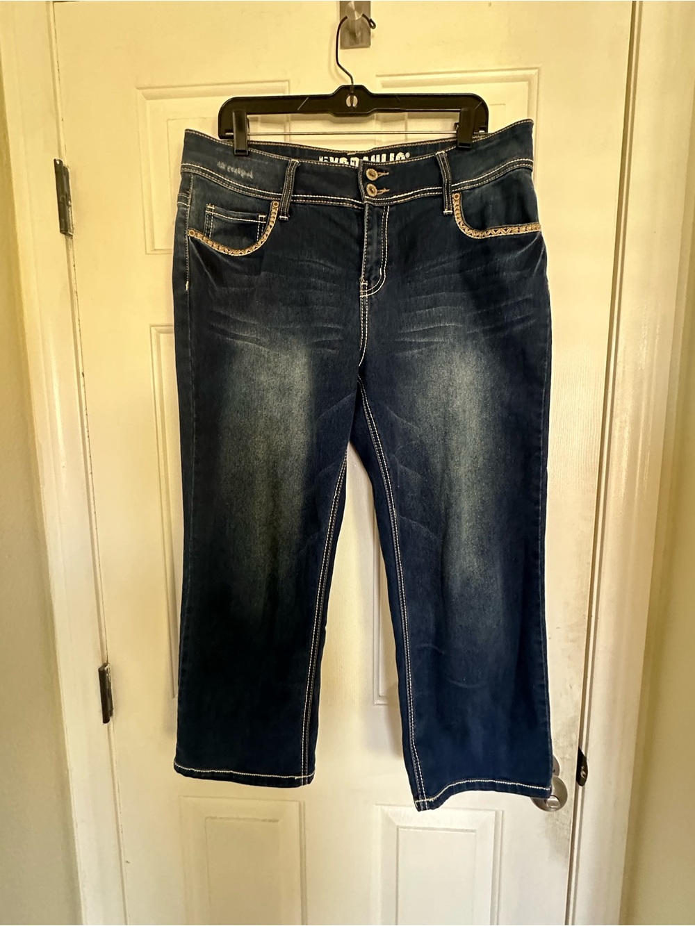 Hydraulic Dark Blue Women's Capri Stretch Jeans